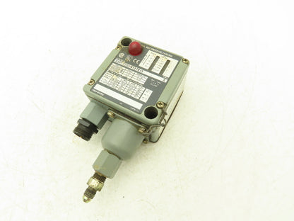 Allen Bradley 836T-T252JX121X15 Series A Pressure Control 3-15 PSI Differential