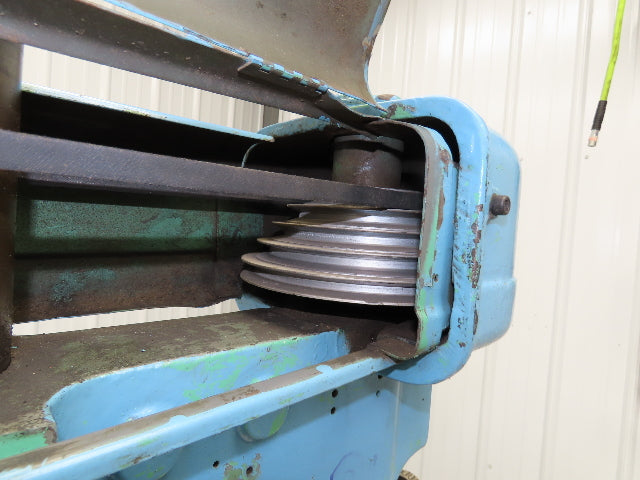 Walker Turner Drill Press 20" Variable Speed 6" Stroke 1 HP 230/460V No Feeder