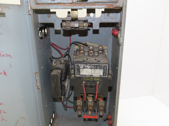 Square D 8536 Motor Starter Contactor Size 3 50Hp 3PH 600V 120V Coil Enclosure