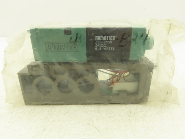 Numatics 082SA415M019M61 Pneumatic Dual Solenoid Valve 4/2 Way 150 PSI 24VDC