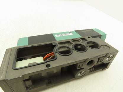 Numatics 082SS515M019M61 Pneumatic Dual Solenoid Valve 4/3 Way 150 PSI 24VDC