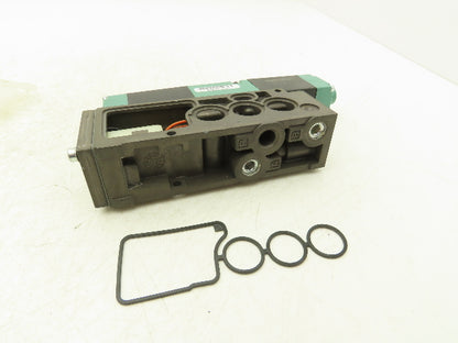 Numatics 082SS515M019M61 Pneumatic Dual Solenoid Valve 4/3 Way 150 PSI 24VDC