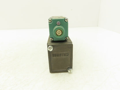 Numatics 082SS515M019M61 Pneumatic Dual Solenoid Valve 4/3 Way 150 PSI 24VDC