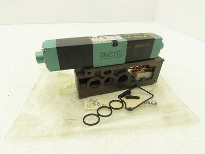 Numatics 082SS515M019M61 Pneumatic Dual Solenoid Valve 4/3 Way 150 PSI 24VDC