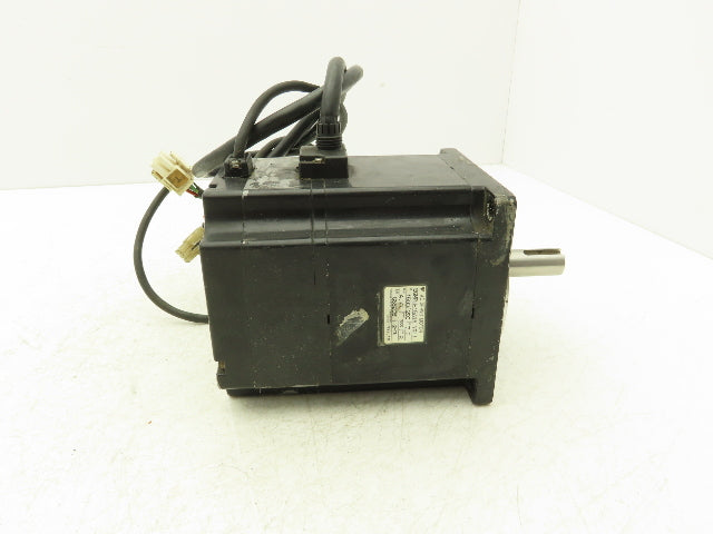 Yaskawa SGMPH-15A1A-YR11 AC Servo Motor 0.1kW 200v 0.89A 3000rpm