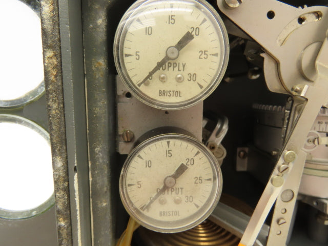 Bristol OG2G624C Pressure Controller 0-10 Water Colum Scale AC-70 Type-Reverse
