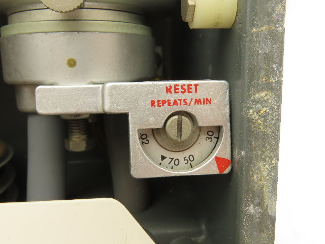 Bristol OG2G624C Pressure Controller 0-10 Water Colum Scale AC-70 Type-Reverse