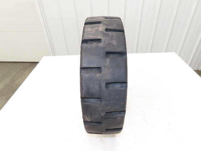 PowerBoss Minuteman SW/62U Front Tire Solid Rubber 500 X 8 With 5 Lug Rim