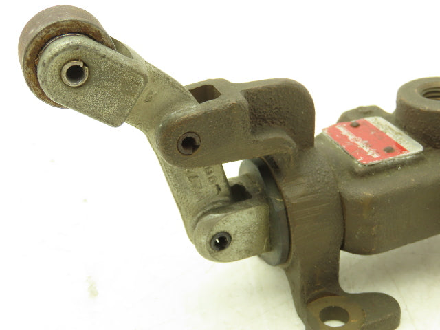 Schrader Bellows M09524603 Pneumatic Manual Air Valve Roller Lever Spring Return