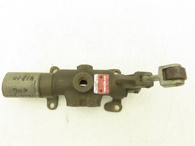 Schrader Bellows M09524603 Pneumatic Manual Air Valve Roller Lever Spring Return