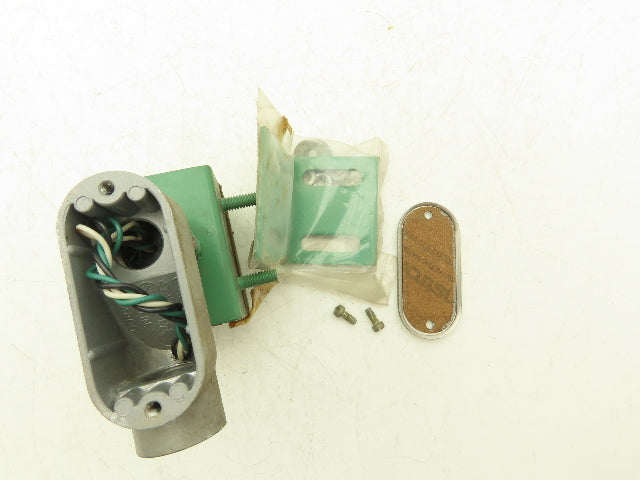 Peco C-3020 Solid State Proximity Sensor Cube