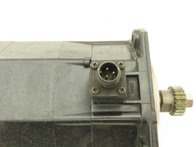 Fanuc A06B-0162-B175 AC Servo Motor 1.4 kW A860-0360-V501 Pulse Coder