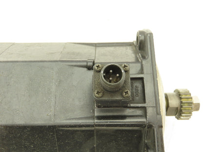 Fanuc A06B-0162-B175 AC Servo Motor 1.4 kW A860-0360-V501 Pulse Coder