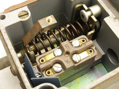 Square D 9012 AMW1  Pressure Switch 0.25-2.5# 120V-600VAC Lot Of 4