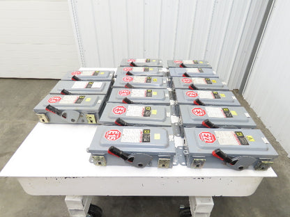 Square D HU361 Safety Disconnect Switch 30A 600V 3Ph 30HP Non Fused Lot Of 15
