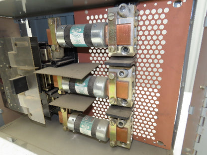 Westinghouse FDP325R Safety Disconnect Switch 400A 240VAC 100Hp 3Ph Fused