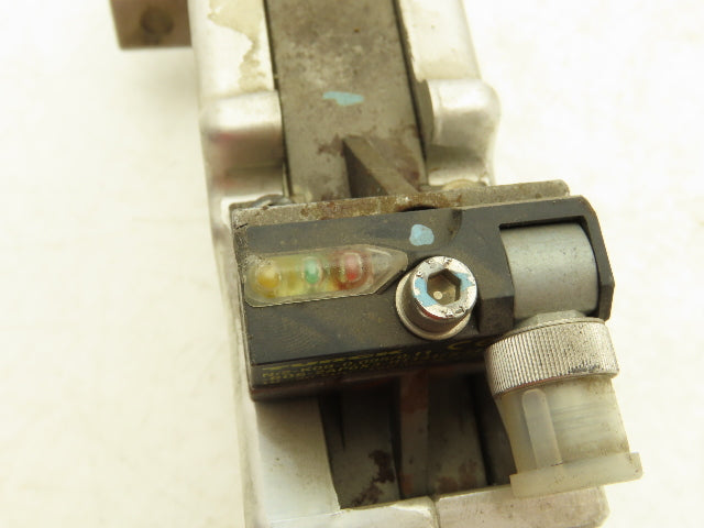 Destaco 82M-7L63C84-NA Pneumatic Power Clamp 7/8" Square Drive 15-120°