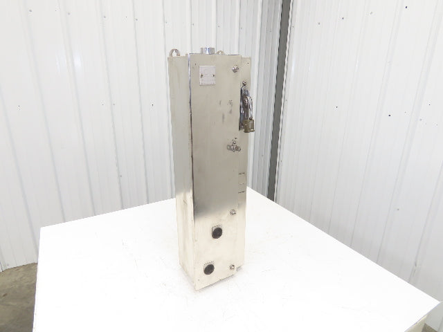 Cuttler Hammer Combination Motor Starter Fusible 5Hp 575V 3Ph 208V Coil SS