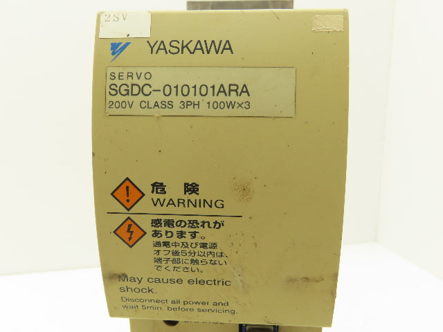 Yaskawa SGDC-010101ARA Drivepack Servo Unit 280-330V Input 0-230V Output 3Ph 1A