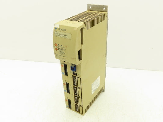 Yaskawa SGDC-010101ARA Drivepack Servo Unit 280-330V Input 0-230V Output 3Ph 1A