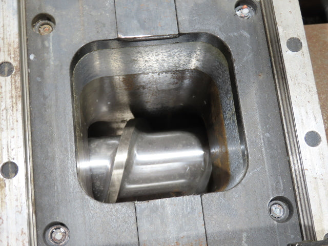 Engel 5550/550 Servo Driven Injector Duo Injection Molding Machine 550 Ton