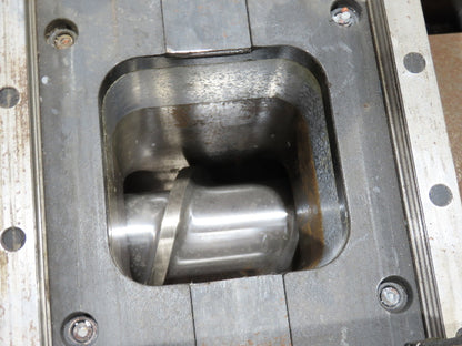 Engel 5550/550 Servo Driven Injector Duo Injection Molding Machine 550 Ton