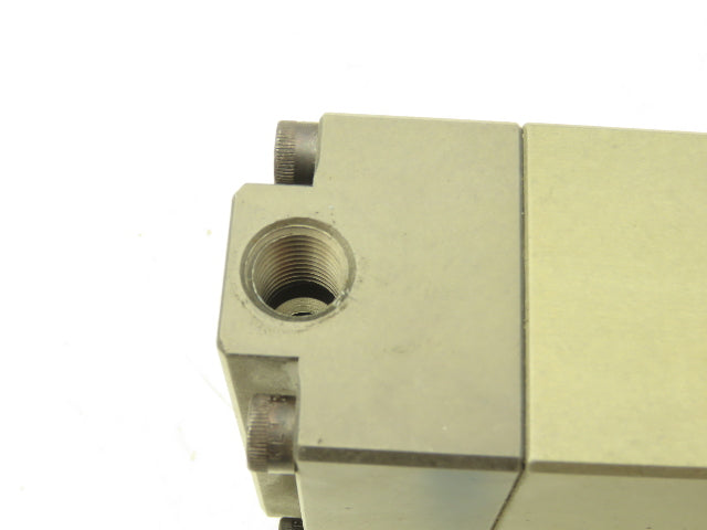 BTM Corp STC52VP-120-733207H-90AL/RSCDC Power Clamp W/Turck Proximity Sensor