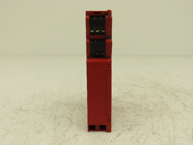 Allen Bradley 440R-N23113 Guardmaster Safety Relay 24VDC MSR126.1T Ser A