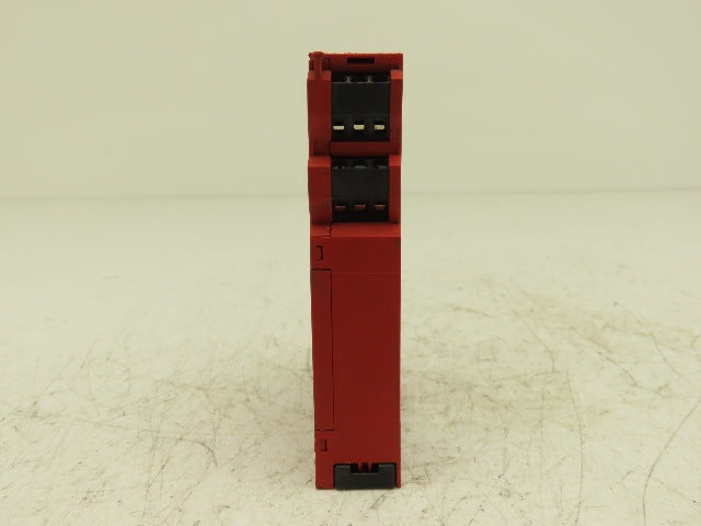 Allen Bradley 440R-N23113 Guardmaster Safety Relay 24VDC MSR126.1T Ser A