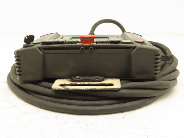 Idec HG2R-SS62BH-MK1260 Robot Teach Pendant & Display E-Stop With Cut Cord