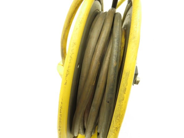 Woodhead Safeway 943 Retractable Cord Reel 120V 30' Constant Tension Non-Locking