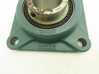Dodge 126192 Flange Mount Ball Bearing 2" Bore 4-Bolt Set Screw Locking