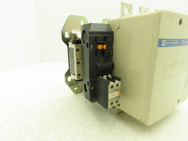 Telemecanique LC1 F400 Motor Starter Contactor 300Hp 600VAC 3 Pole 110V Coil