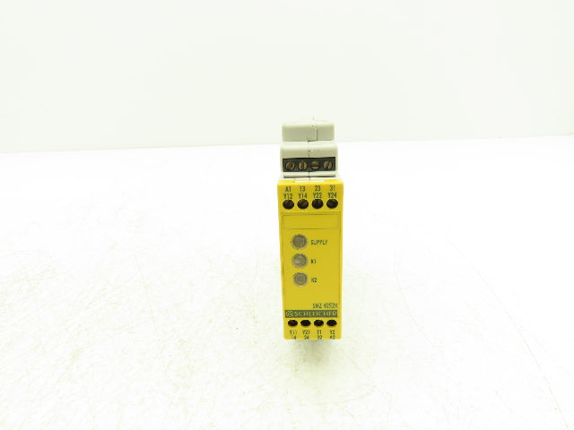 Schleicher SNZ 4052K Safety Relay 24VAC/24VDC 50/60Hz Response Time <50 ms