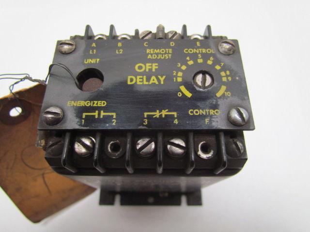 ISSC Industrial Solid State Controls 1013-1G2B Timer Delay Relay