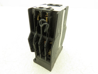 Siemens 3TF81 33-0AK1 Compact Reversing Contactor AC 120V Coil 1NO + 1NC Demag