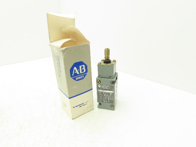 Allen Bradley 802T BATP Metal Plug-In Oiltight Limit Switch 4 Circuits 120-300V