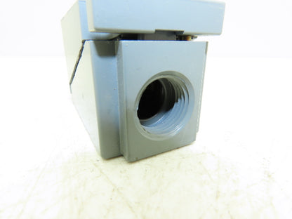 Allen Bradley 802T BATP Metal Plug-In Oiltight Limit Switch 4 Circuits 120-300V