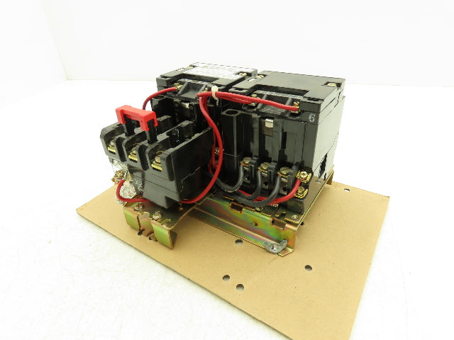 Square D 8736SAO16S AC Reversing Magnetic NEMA Starter Size 00 575V 3Ph 2Hp