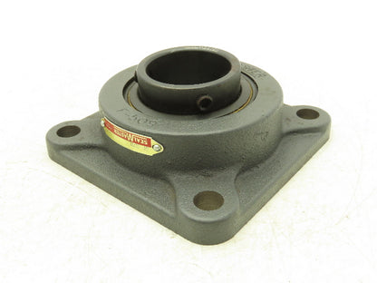 SealMaster  SF-32R Flange Mount Ball Bearing 2" Bore 4 Bolt Set Screw Locking