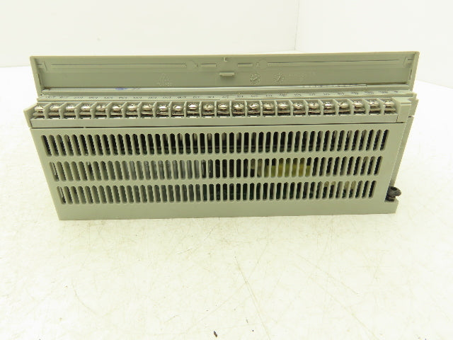 Allen Bradley 1761-L32AWA MicroLogix 1000 PCL Controller 120-240VAC Ser E