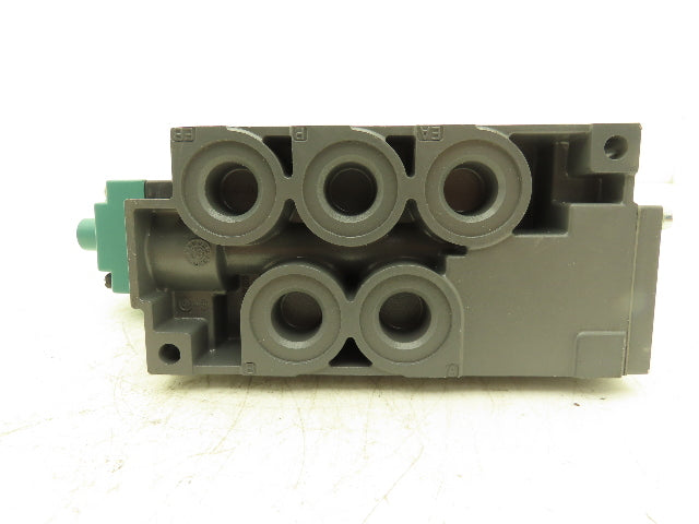 Numatics Pneumatic Air Solenoid Valve with Base 4/3 Closed Center 120V 1/2"NPT