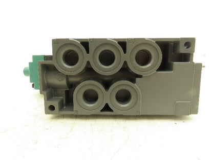 Numatics Pneumatic Air Solenoid Valve with Base 4/3 Closed Center 120V 1/2"NPT