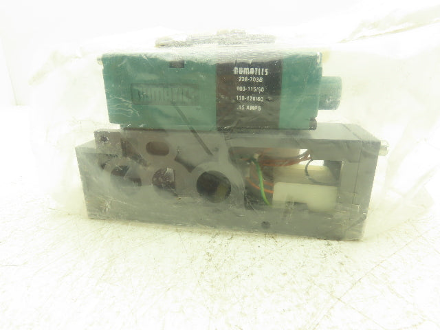 Numatics 082SA415K019M30 Pneumatic Solenoid Valve/Manifold 120V 1/4"NPT 150PSI