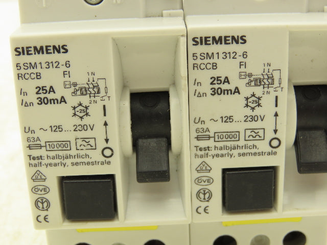Siemens 5SM1312-6 Residual Current Circuit Breaker RCCB FI 25A 125-230V Lot of 2