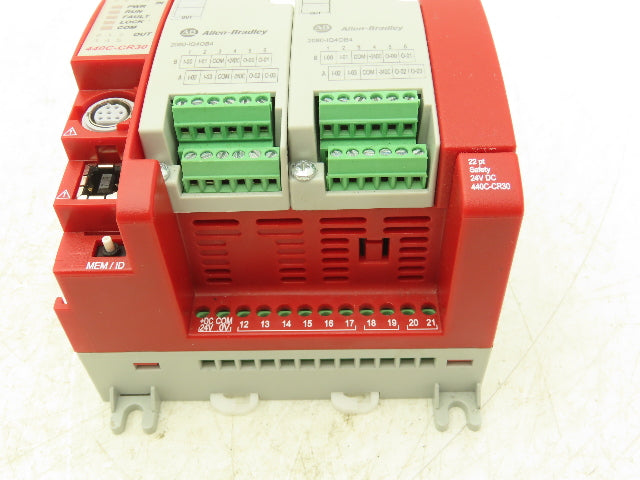 Allen Bradley 440C-CR30-22BBB GuardMaster Safety Relay 24VDC 5A Ser. A9.00