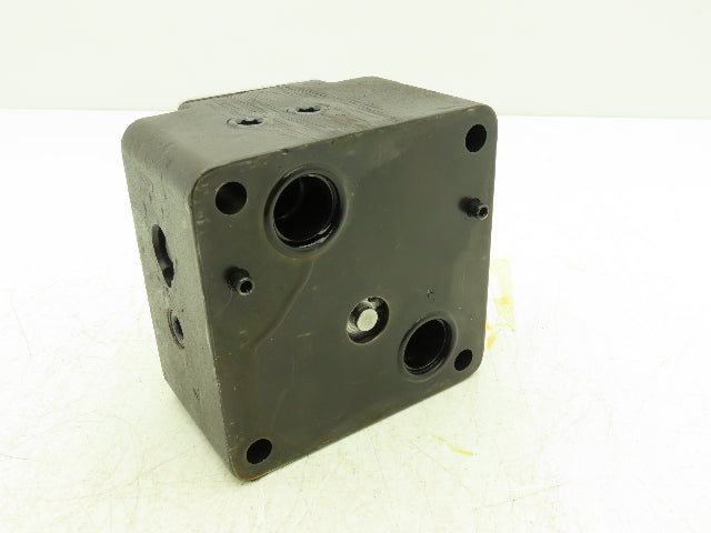 Vickers FG 03 28 22 Hydraulic Flow Control Valve Eaton Keyed- Key Missing.