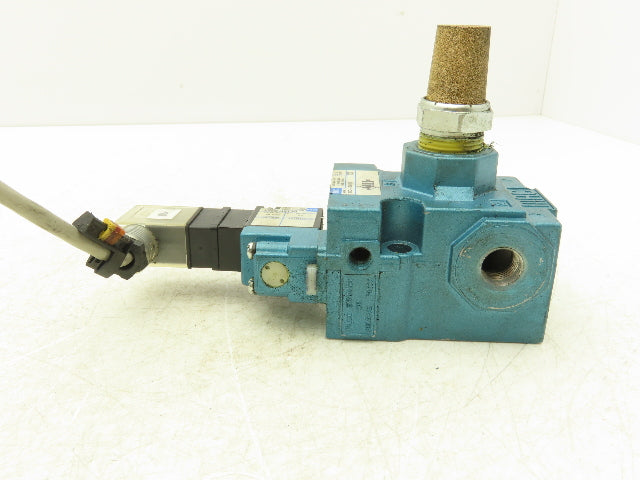 MAC 56C-12-591JD Pneumatic 3 Position 2 Way Solenoid Valve 3/8" NPT 24VDC
