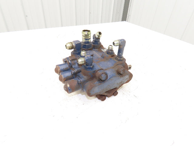 Nishina Kogyo 67610-25030-71 Hydraulic 3-Spool Forklift Mast Control Valve