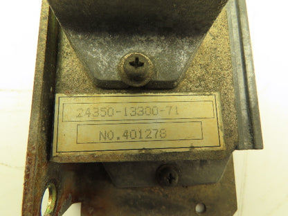 Toyota 24350-13300-71 Resistor Panel off of a Toyota 30-5FBCU25 36 volt Forklift